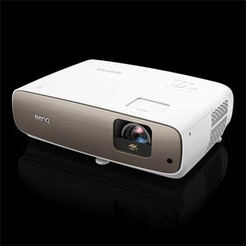BenQ DLP Projektor W2700/3D/4K UHD(3840 x 2160)/2000 ANSI lm/1.13 - 1.47/30000:1/2xHDMI/USB/CinematicColor™ (9H.JKC77.37E)